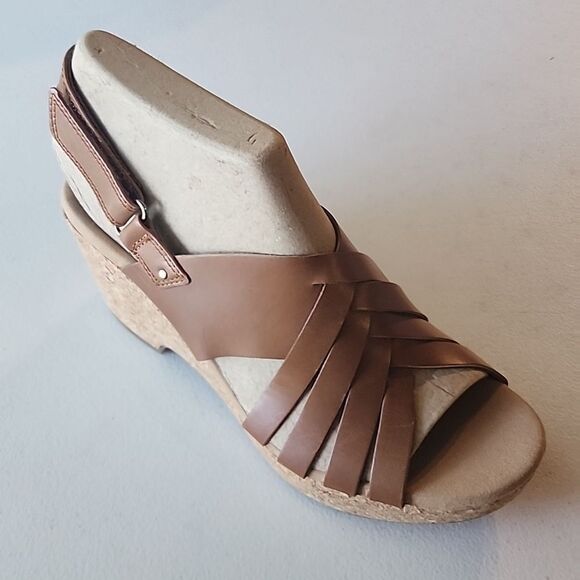 Clarks Brown Wedge Sandals - Picture 1 of 6